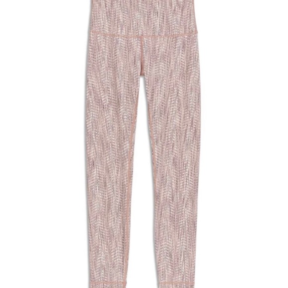 Lululemon Wunder Under pink rare - Picture 5 of 6